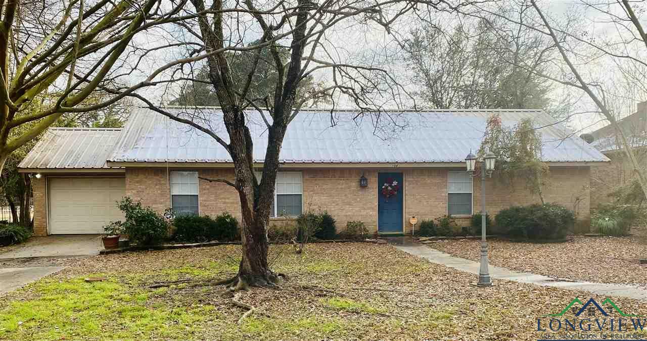 104 E Sycamore  Longview TX 75605 photo