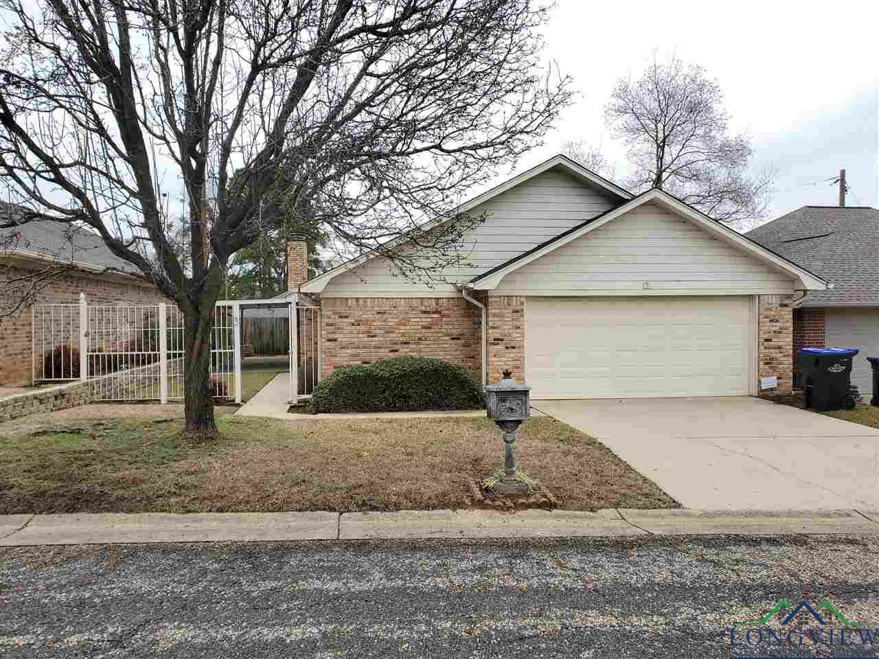 3 Wellington Dr.  Longview TX 75605 photo