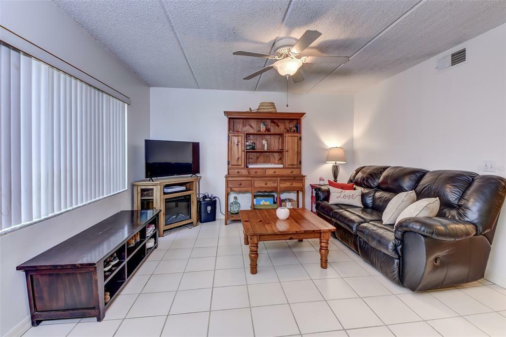 Property Photo:  1601 Big Tree Road 901  FL 32119 