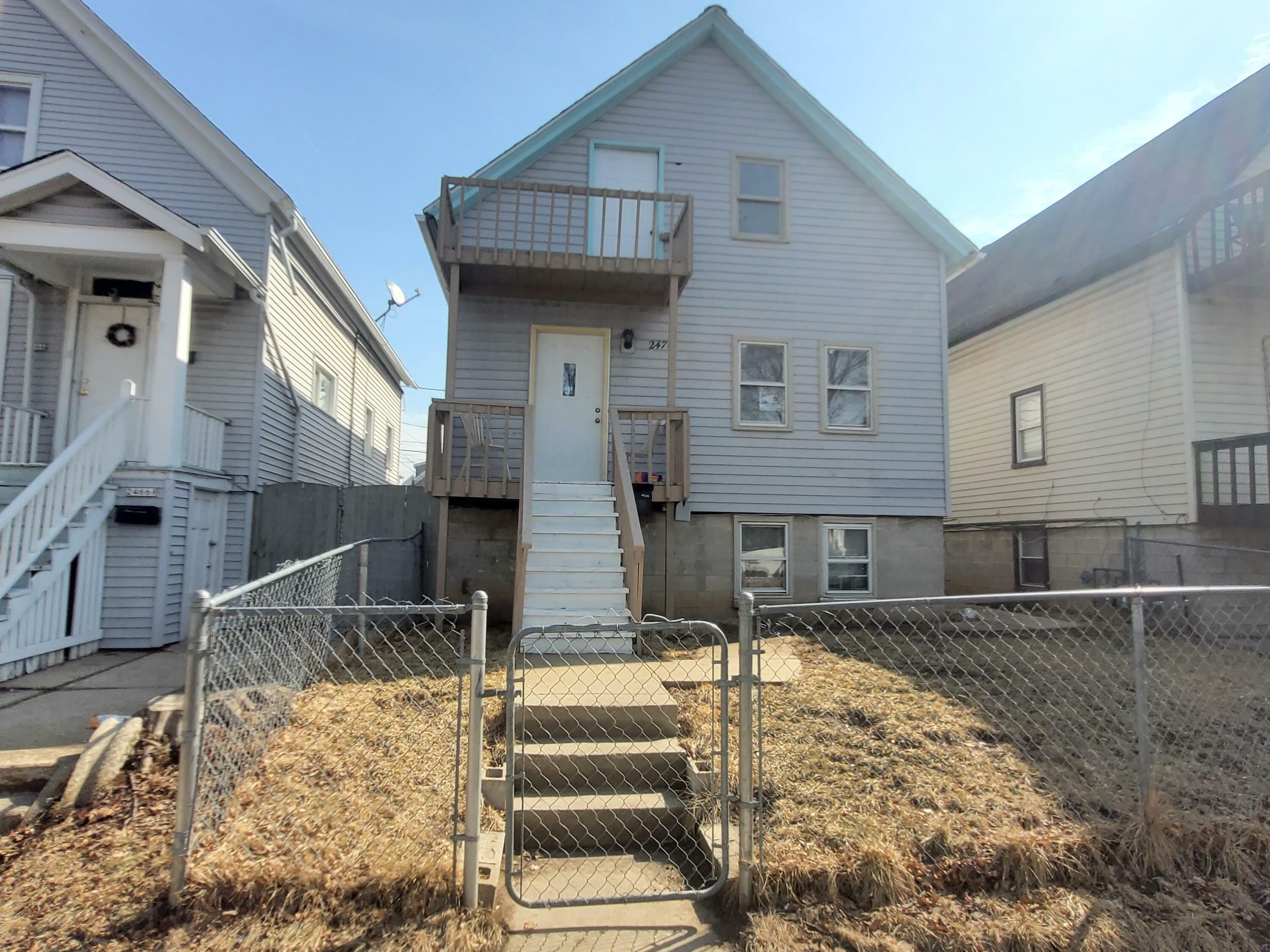 Property Photo:  2470 S 9th Pl  WI 53215 