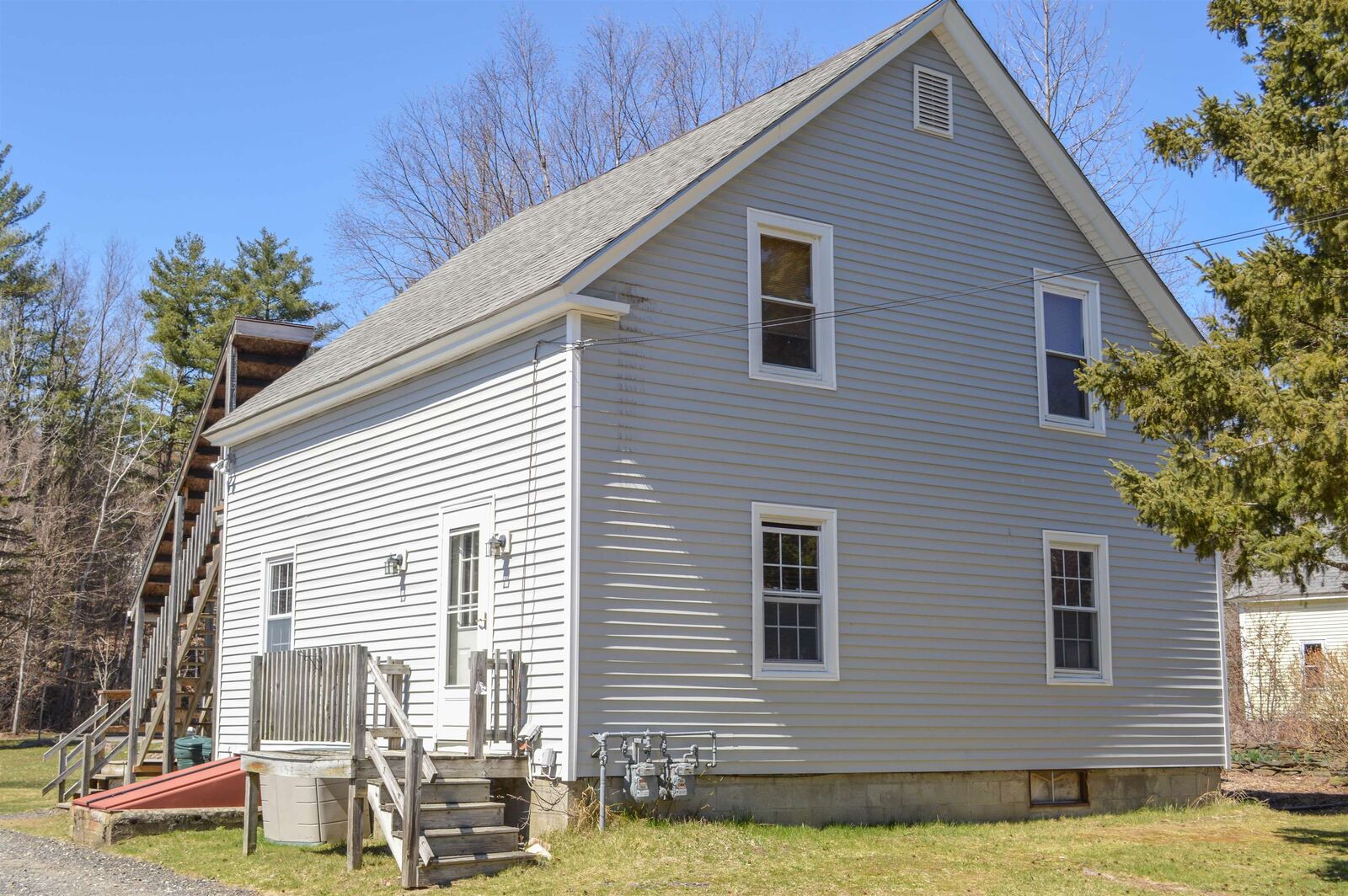 Property Photo:  542 Washington Street  NH 03431 