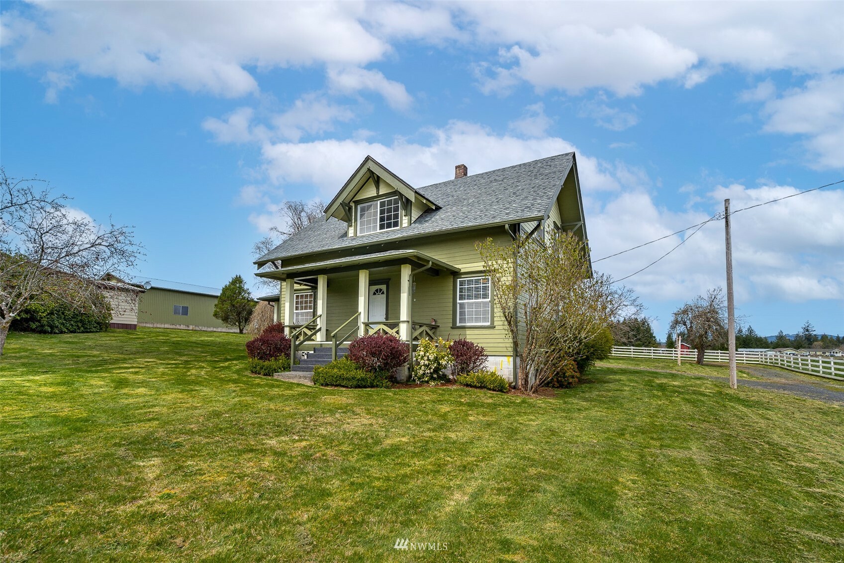 Property Photo:  1429 Middle Fork Road  WA 98570 