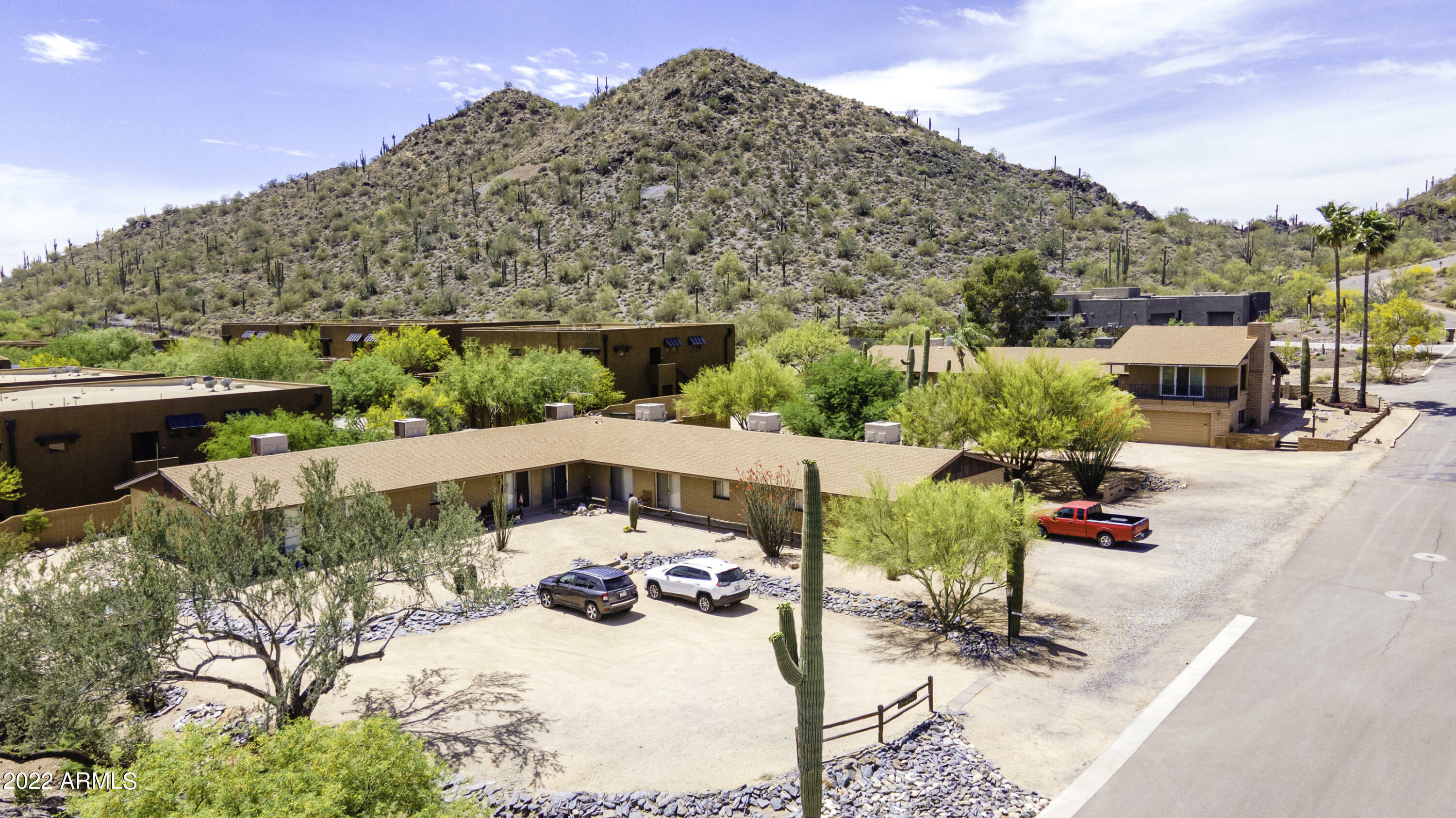 5811 E Surrey Drive  Cave Creek AZ 85331 photo