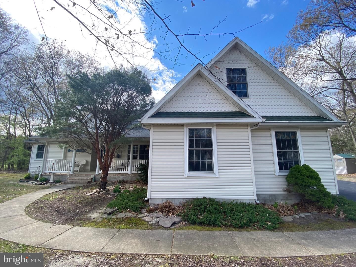 Property Photo: 16650 Woodland Court DE 19933