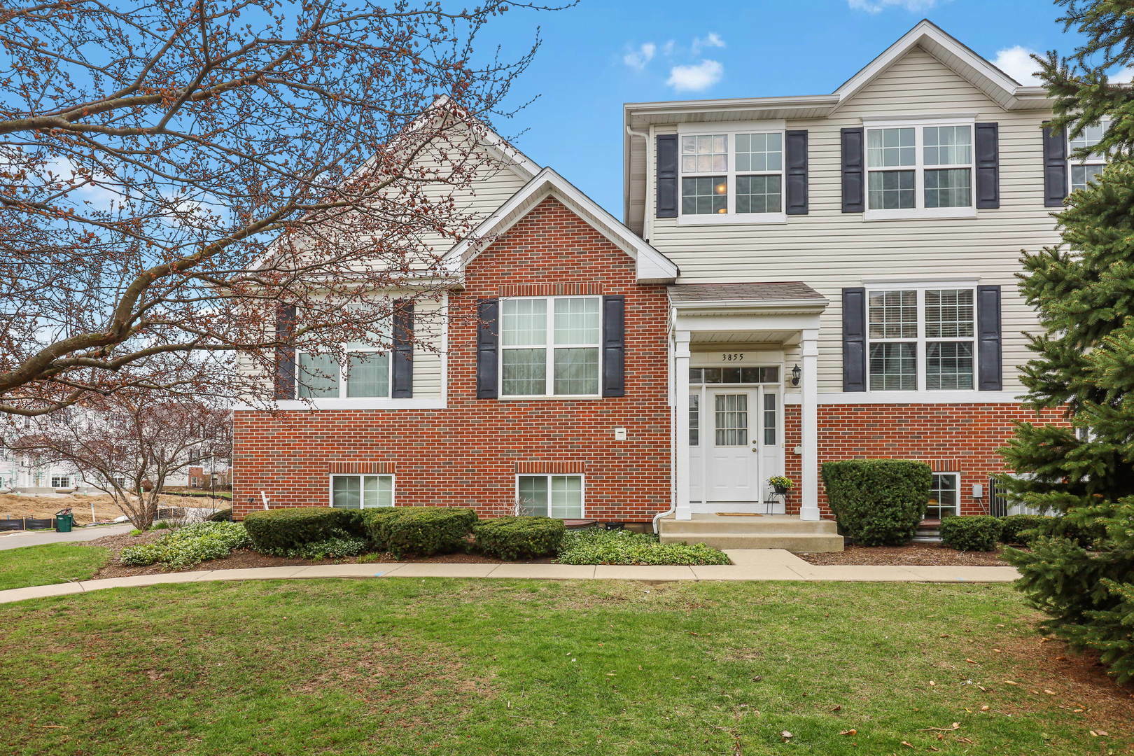 Property Photo: 3855 Bailey Road IL 60560
