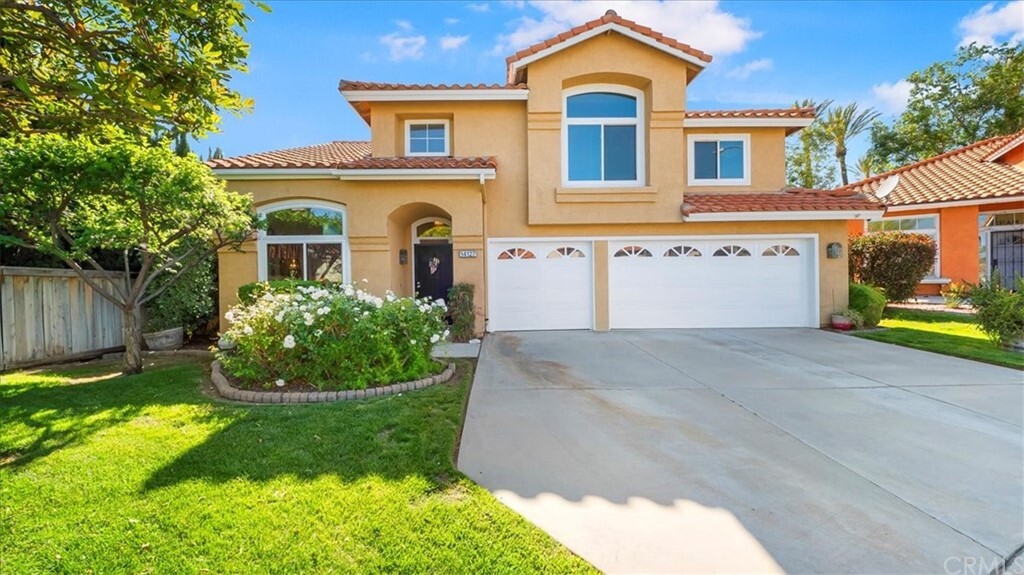 Property Photo:  14127 Redondo Court  CA 92336 