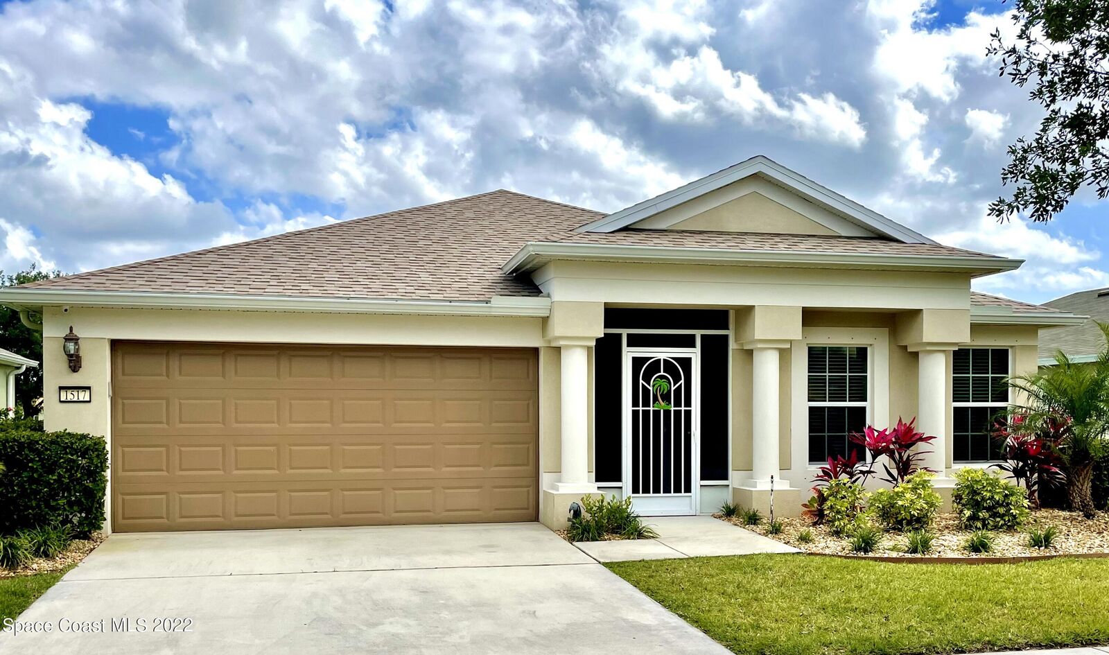 Property Photo: 1517 Dittmer Circle SE FL 32909