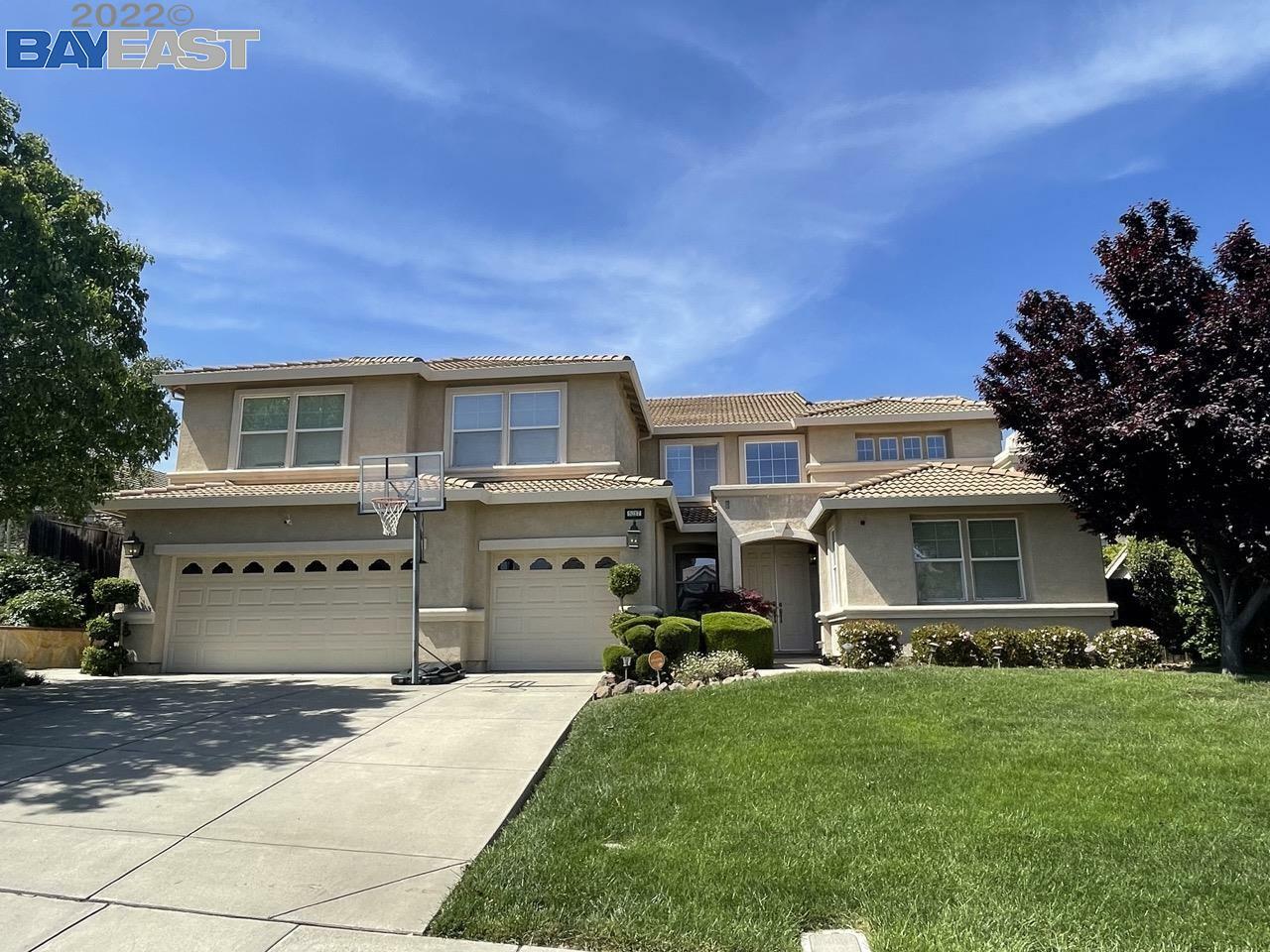 Property Photo:  5217 McCormick Ct  CA 94531 