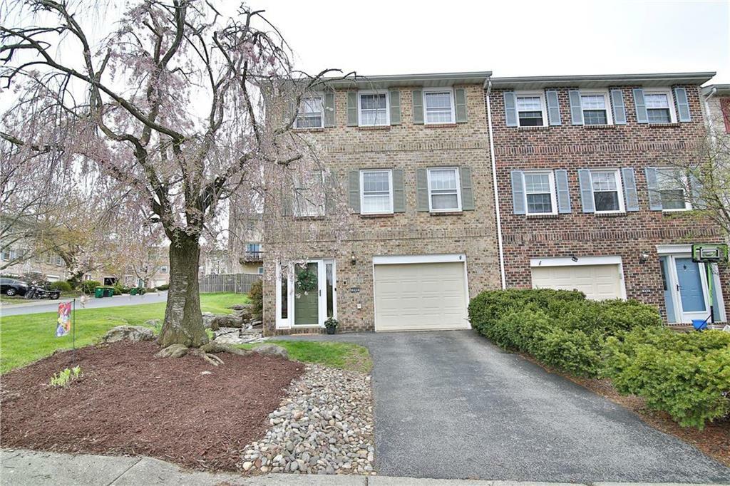 Property Photo:  996 Barnside Court  PA 18103 