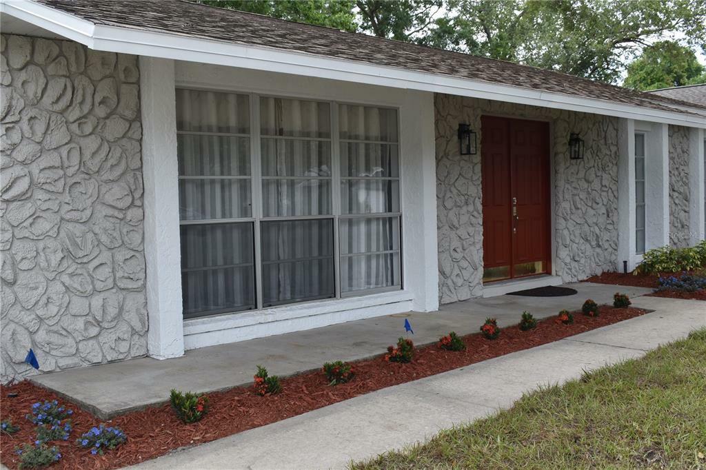 Property Photo:  7052 Archwood Drive  FL 32819 