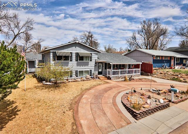 Property Photo:  502 Norman Drive  CO 80911 