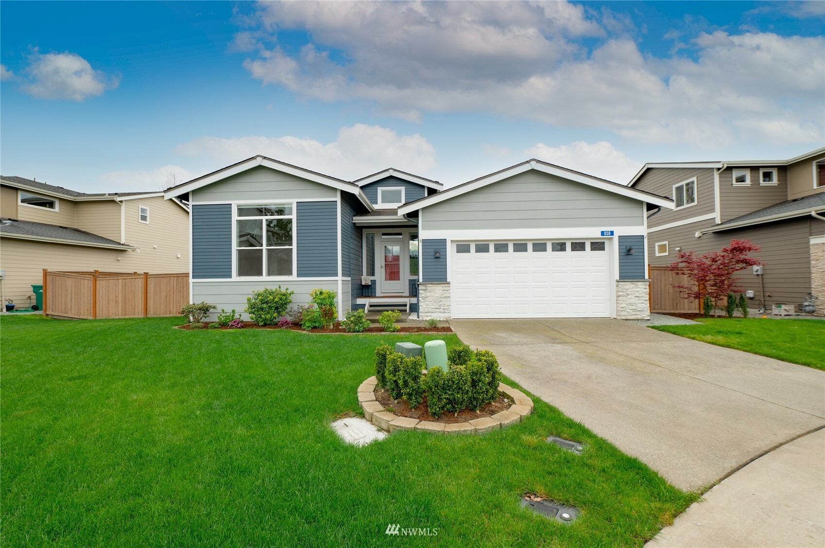 Property Photo: 850 Katelyn Court WA 98233