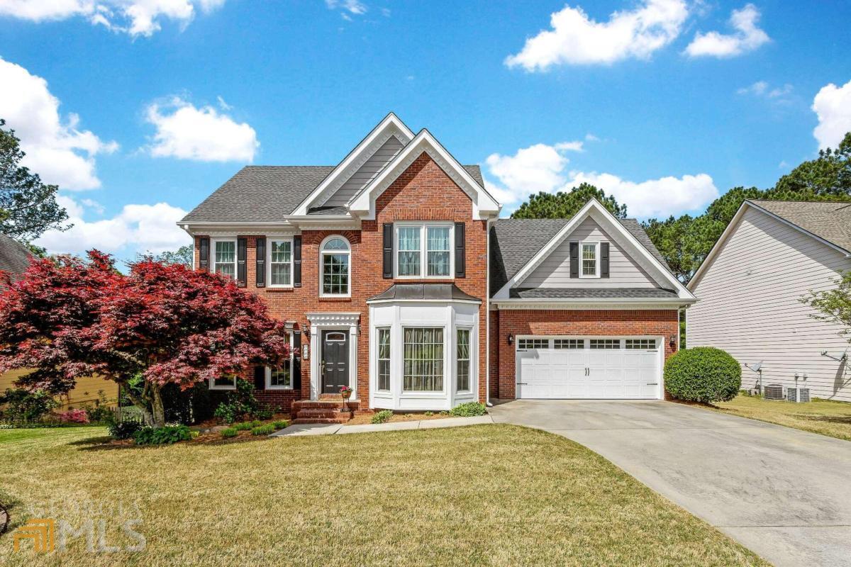 Property Photo:  1144 Sunny Field Lane  GA 30043 