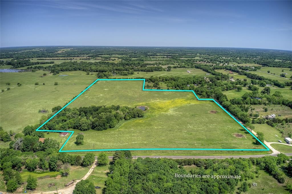 Property Photo:  7188 Fm 1567 W  TX 75433 