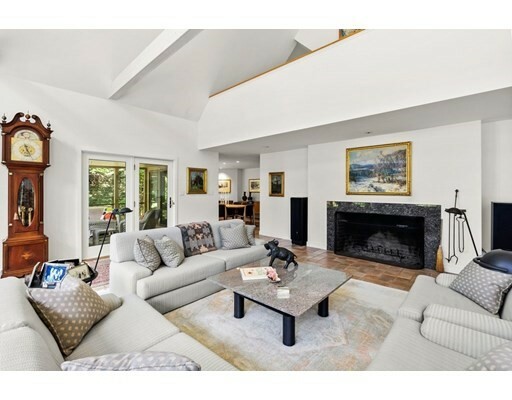 Property Photo:  259 Old Concord Rd  MA 01773 