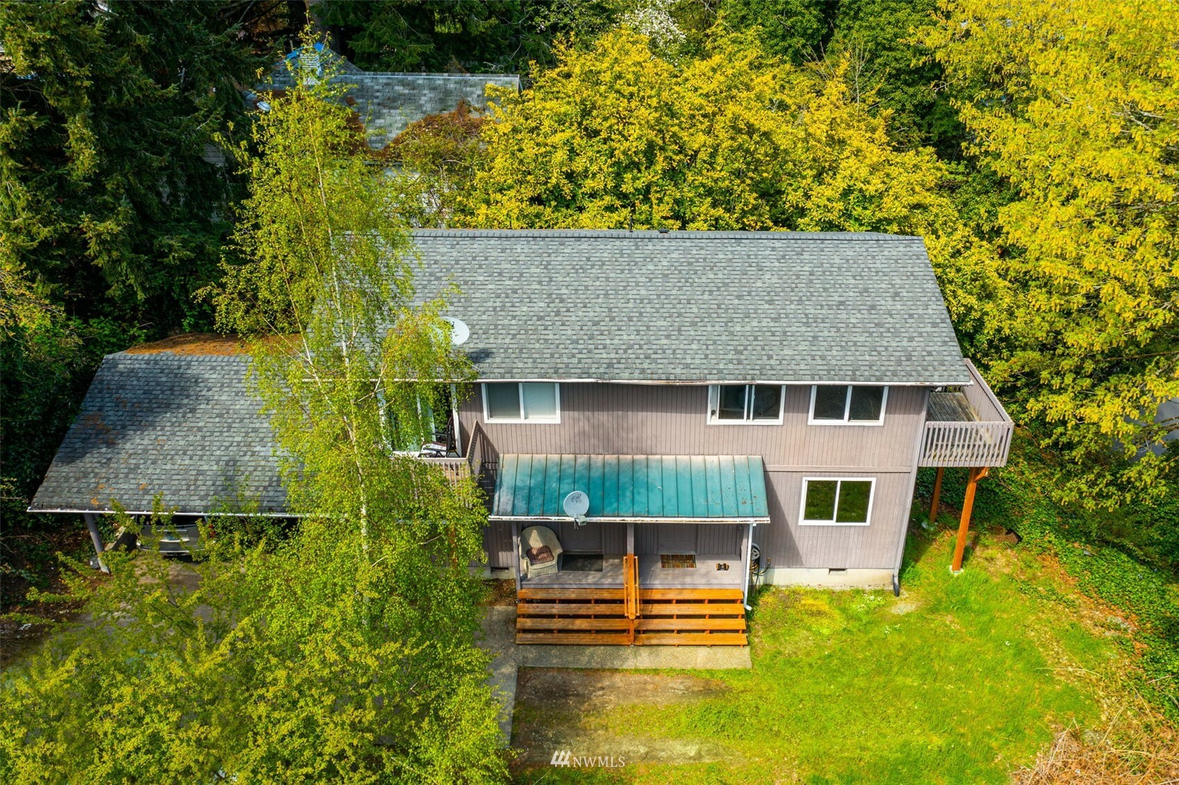 Property Photo: 633 Adele Avenue WA 98312