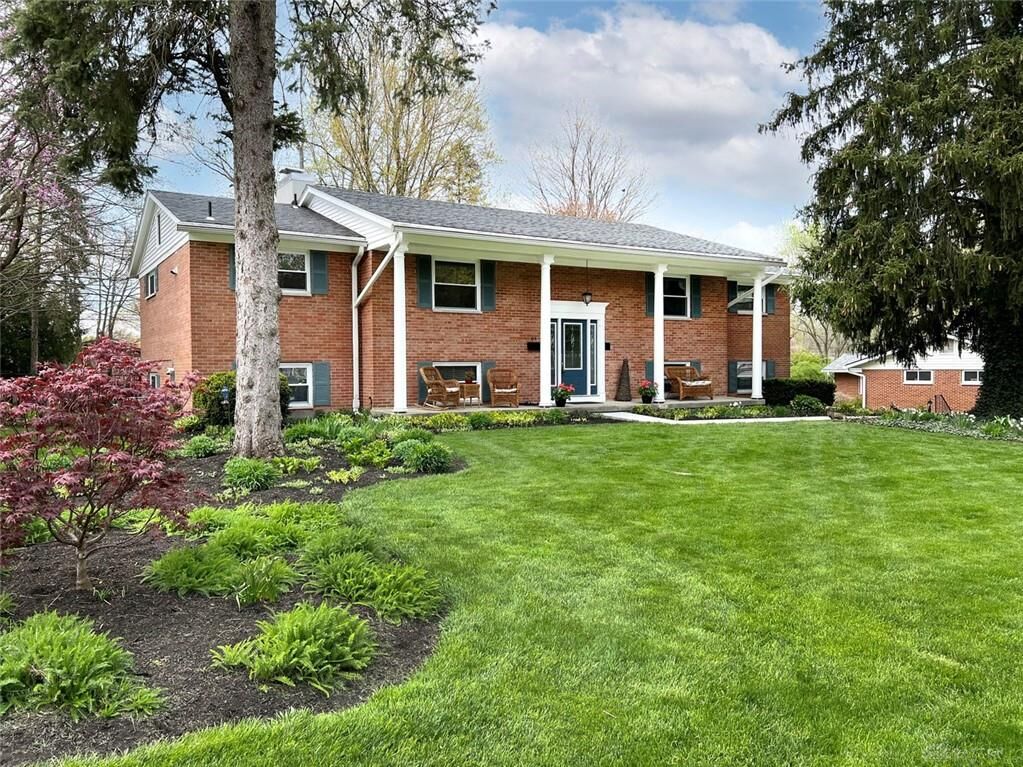 Property Photo: 616 Judith Drive OH 45429