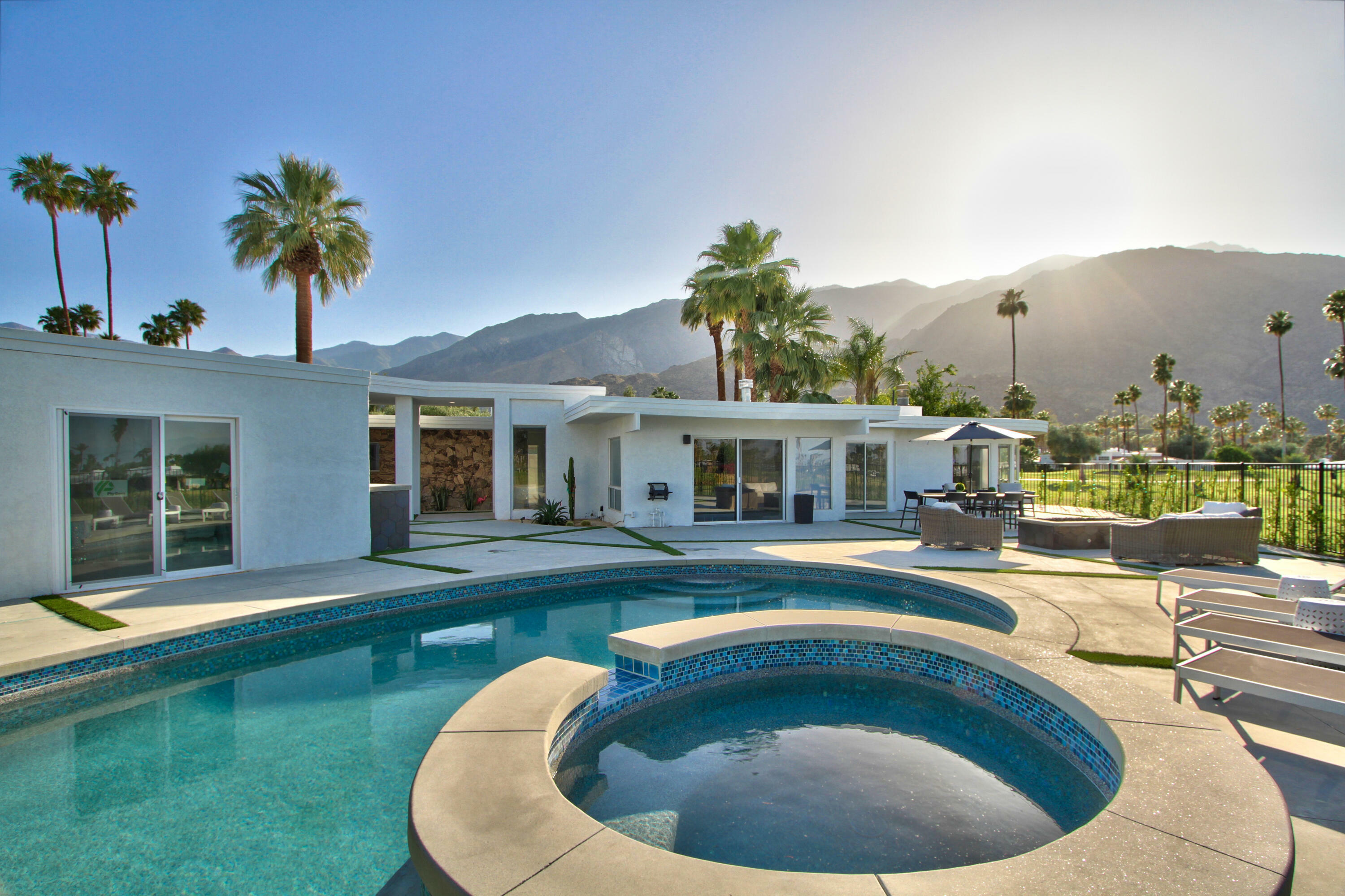 2320 S Via Lazo  Palm Springs CA 92264 photo