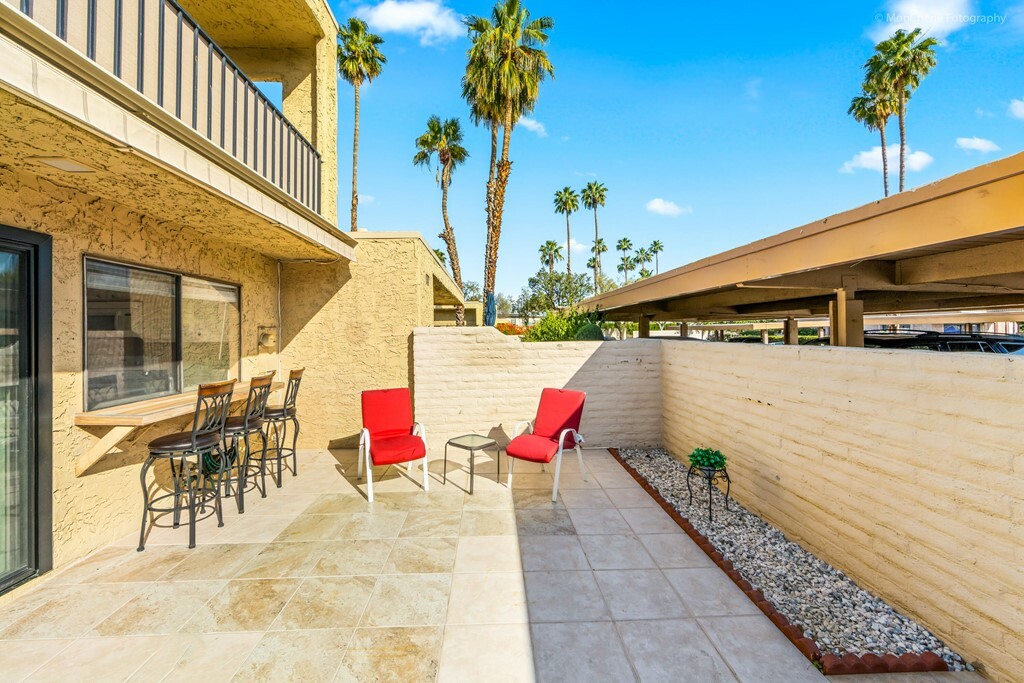 Property Photo:  2386 Los Coyotes Drive  CA 92264 