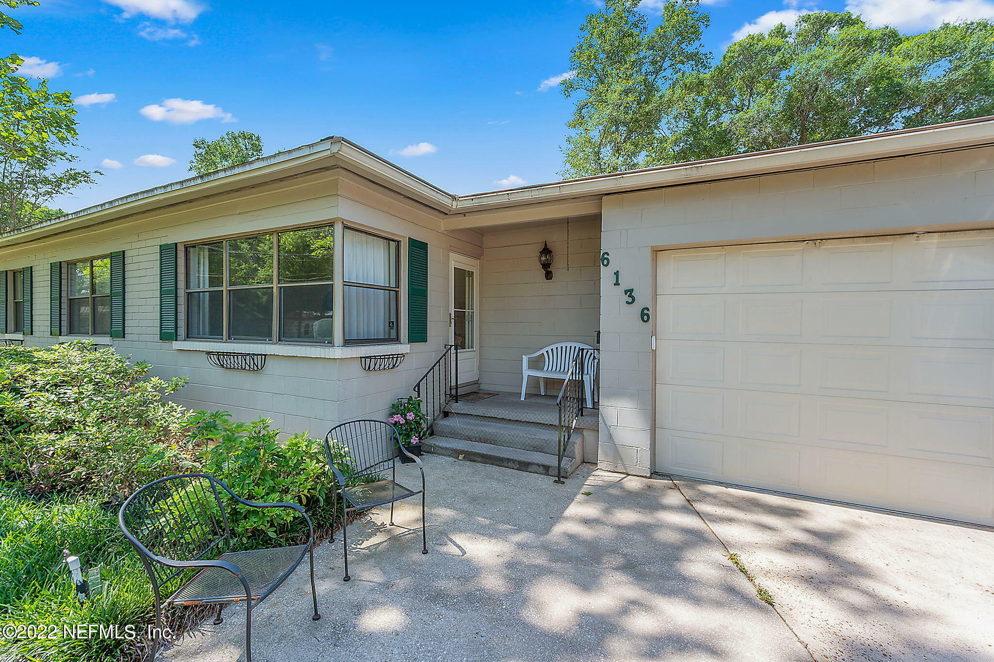 Property Photo:  6136 Cedar Hills Boulevard  FL 32210 