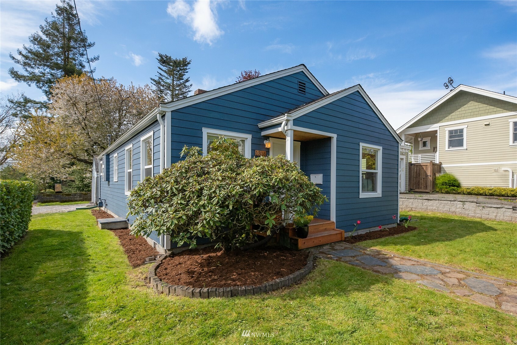 Property Photo:  1315 NW 80th Street  WA 98117 