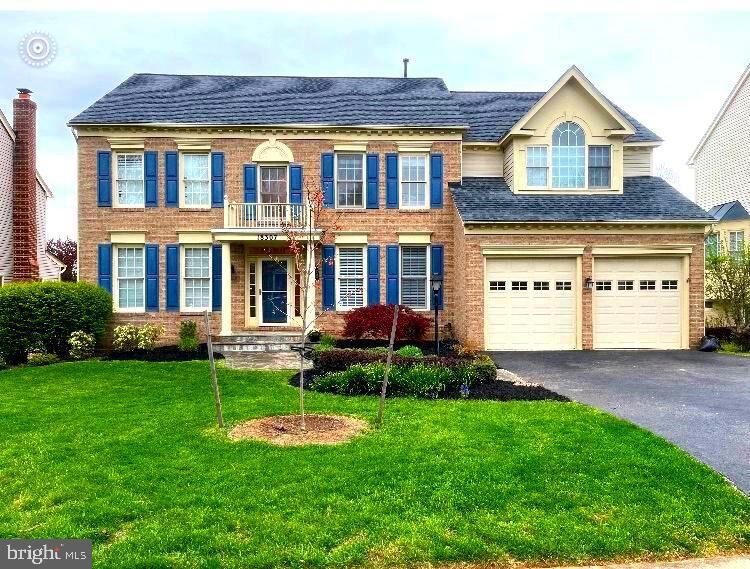 Property Photo:  18307 Bluebell Lane  MD 20832 