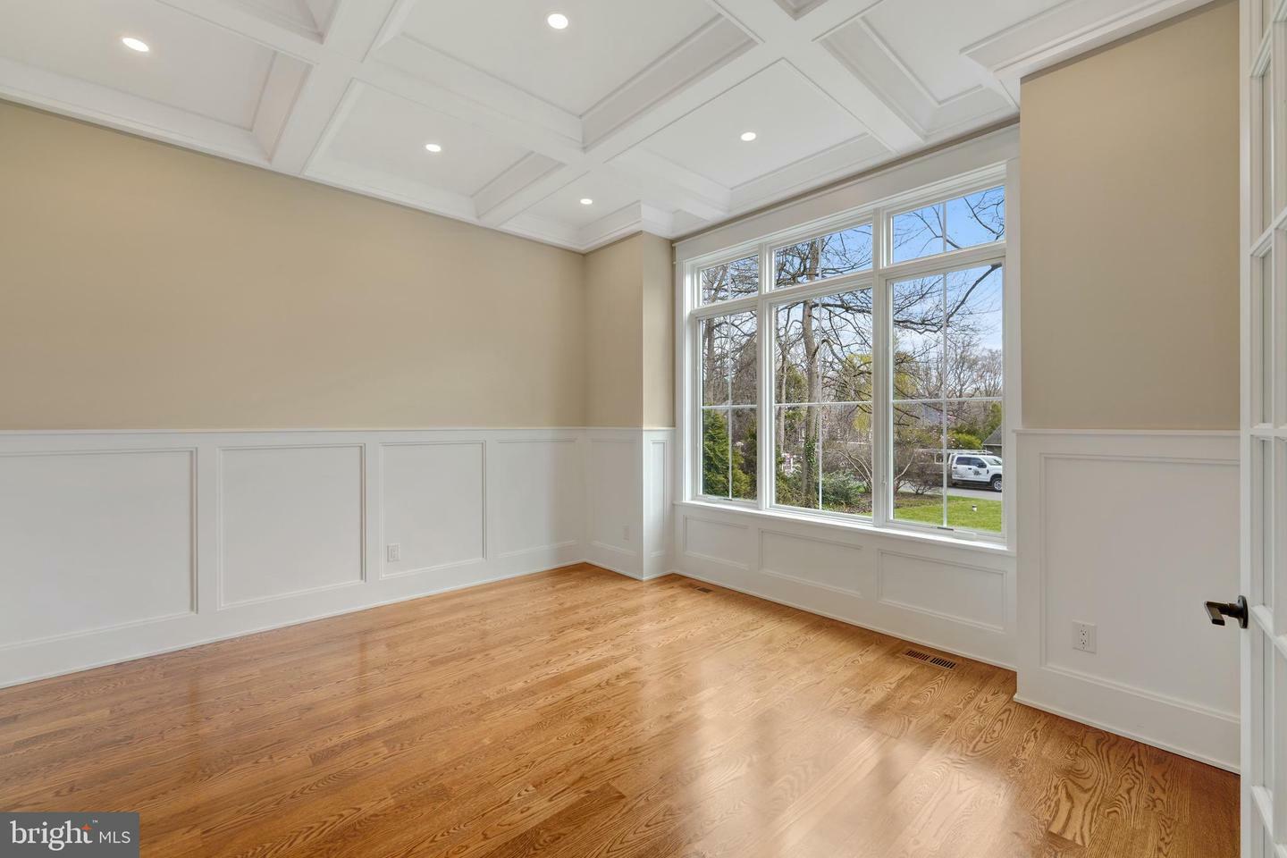 Property Photo: #3 W 6th PA 19063