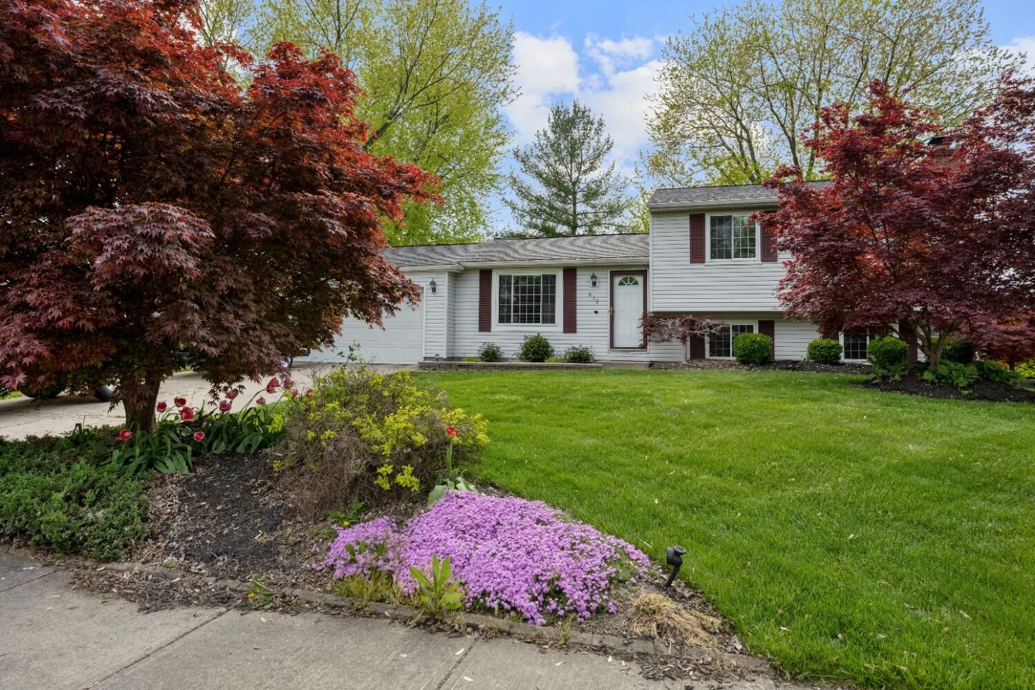 Property Photo:  832 James Dr  OH 45040 