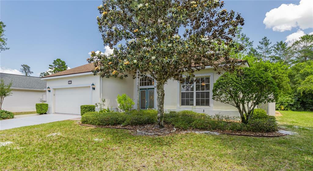 Property Photo:  9039 Laurel Ridge Drive  FL 32757 