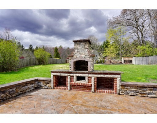 Property Photo: 16 Bradford Rd MA 01749