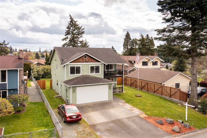 Property Photo:  27511 82nd Drive NW  WA 98292 
