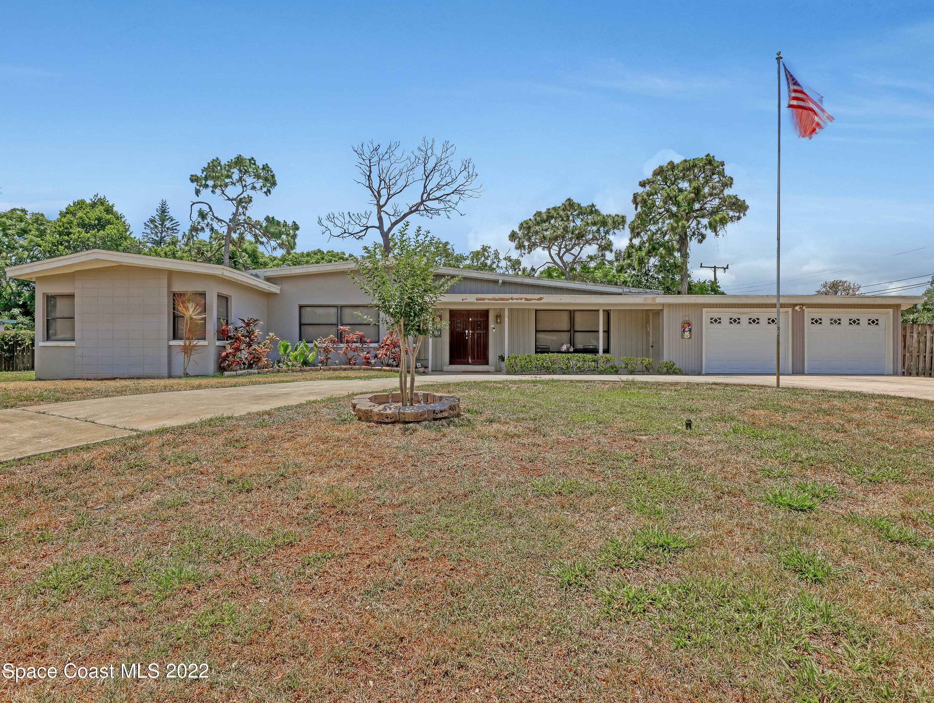 Property Photo: 1785 Queen Street FL 32780