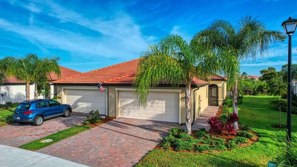 Property Photo:  23972 Skyflower Court  FL 34293 
