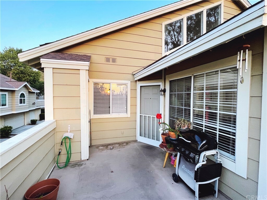 Property Photo:  26576 Moon Ridge  CA 92630 