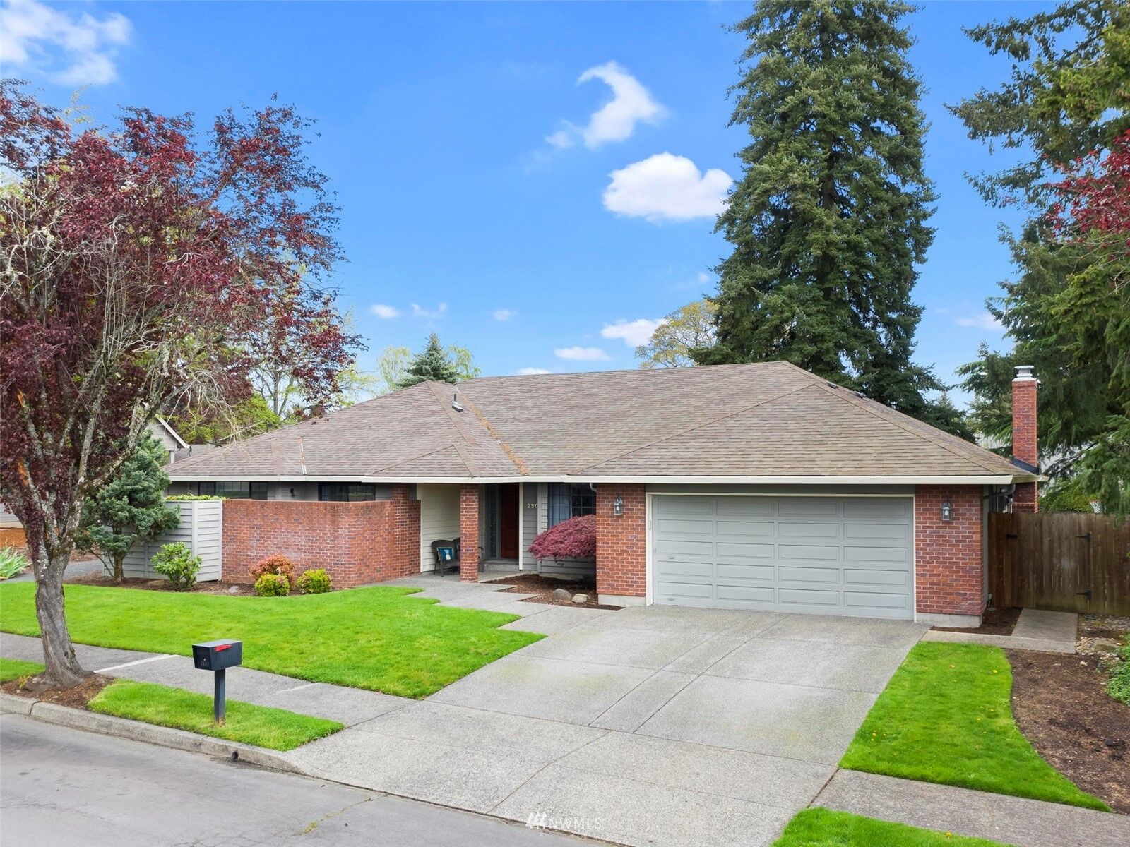 Property Photo: 2507 SE 152nd Avenue WA 98683