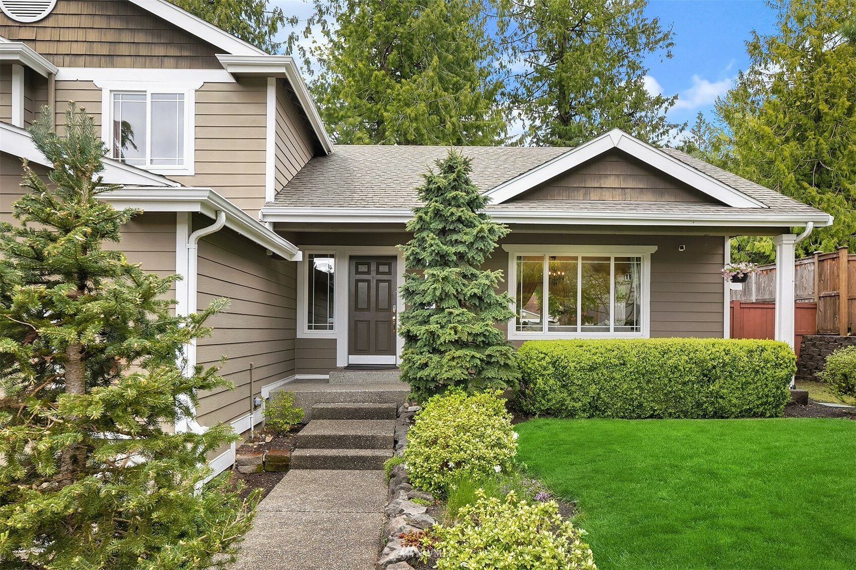 Property Photo:  20136 SE 266th Street  WA 98042 