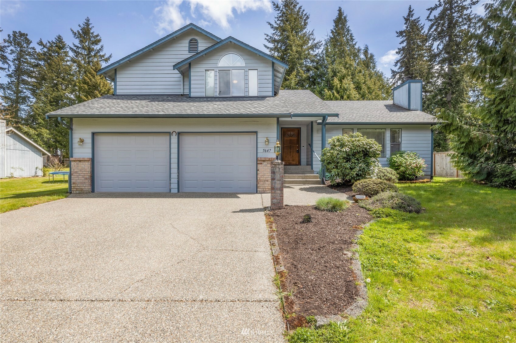 Property Photo:  5647 Perdemco Avenue SE  WA 98367 