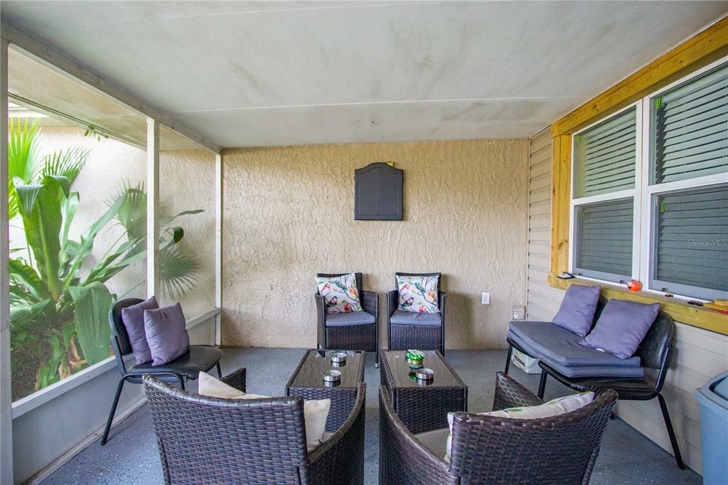 Property Photo: 3701 Duff Road FL 33810