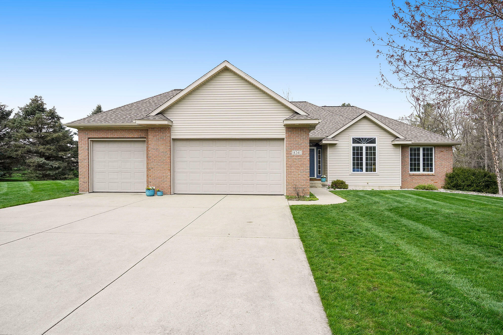Property Photo: 8241 Tipperary Trail SE MI 49302