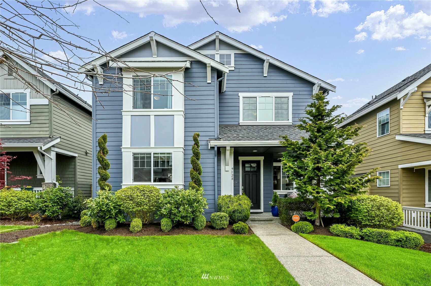 Property Photo:  9128 Nye Avenue SE  WA 98065 