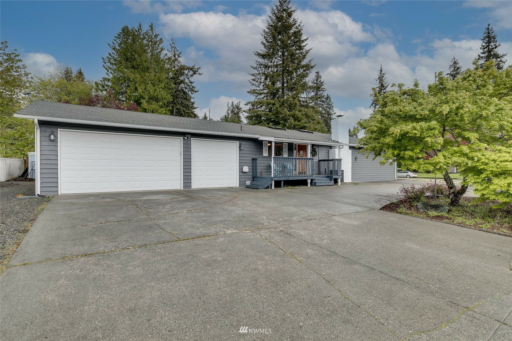 Property Photo:  12604 48th Drive NE  WA 98271 