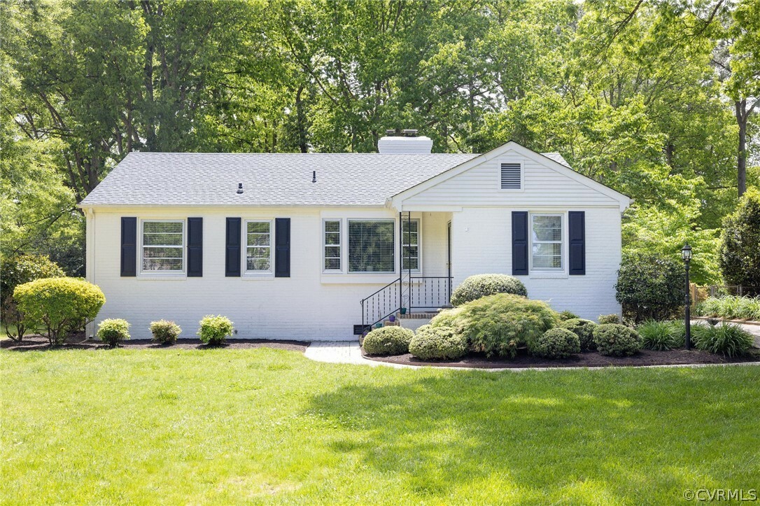 Property Photo:  9105 Burkhart Drive  VA 23229 