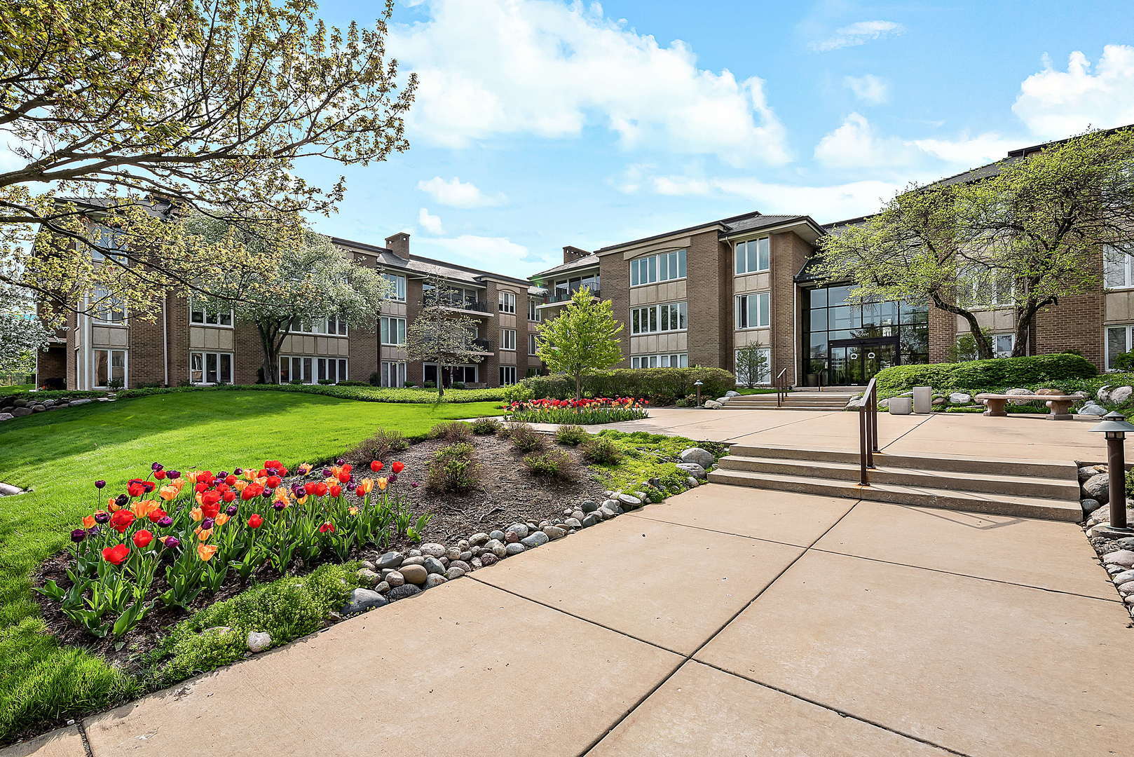 Property Photo: 1 Oak Brook Club Drive A106 IL 60523