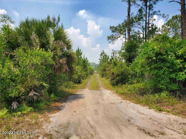 Property Photo: 140 Stratton Road FL 32095
