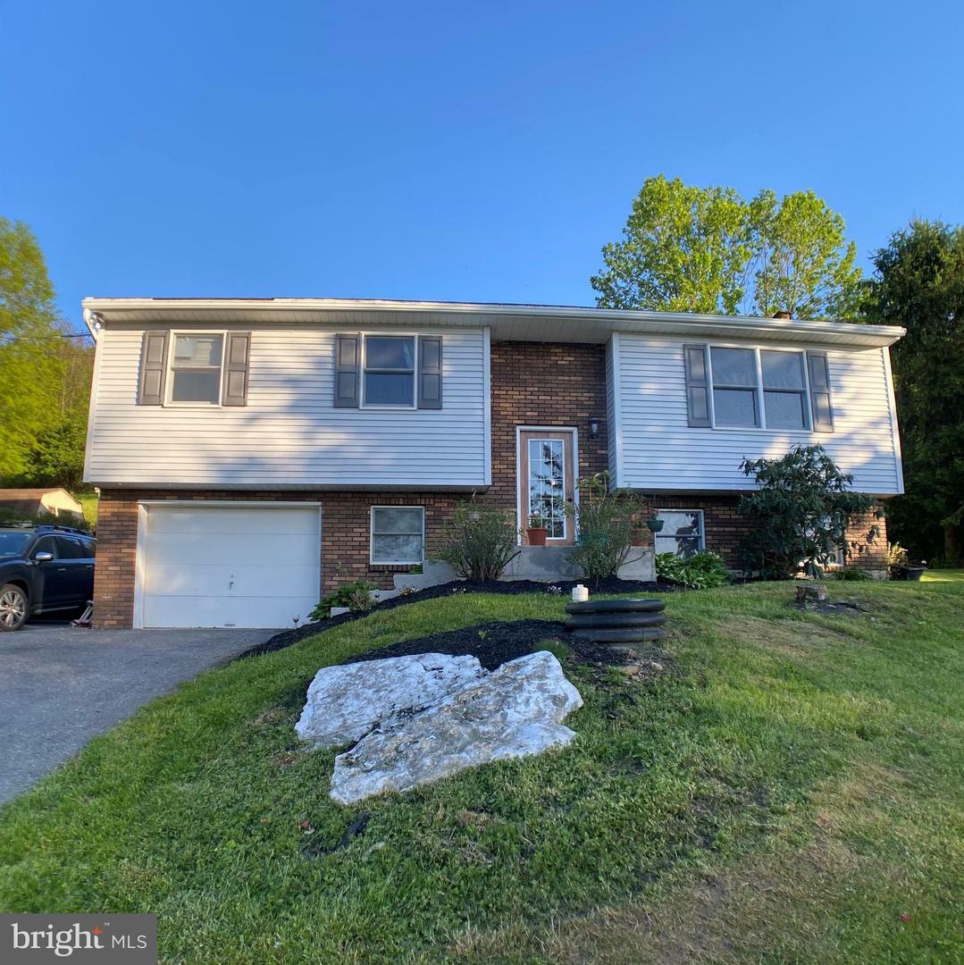 Property Photo:  254 Mount Hope School Road  PA 17584 