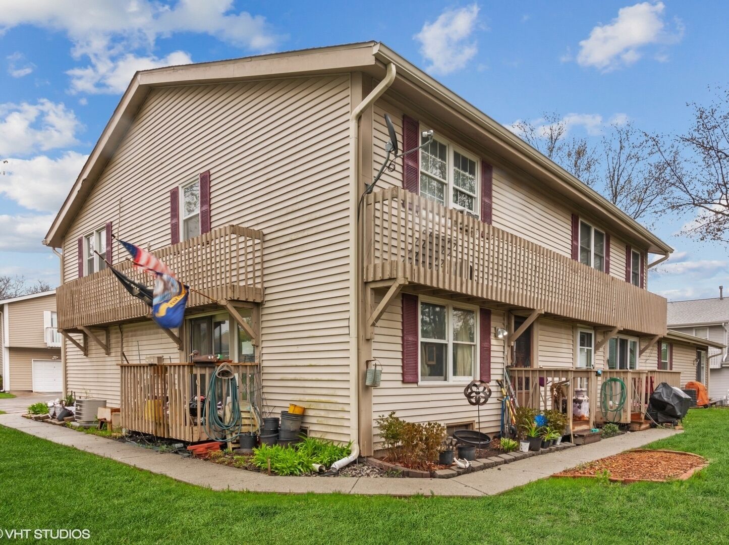 Property Photo:  212 Hudson Court B  IL 60440 
