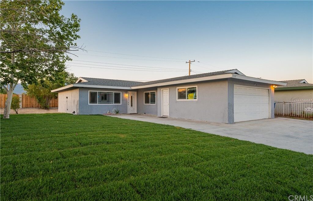 Property Photo: 2258 W Evans Street CA 92411