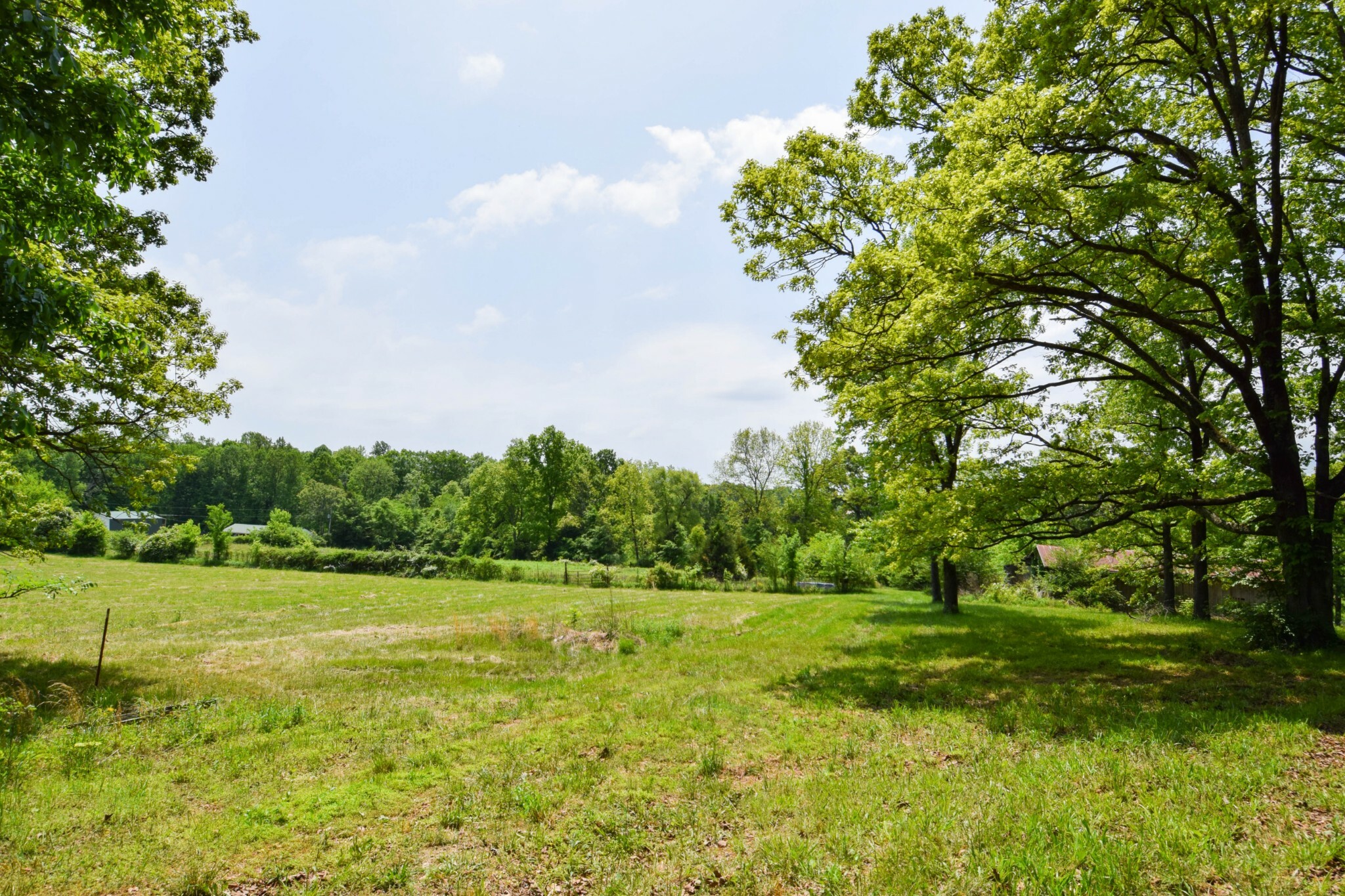 Property Photo:  304 Lake Westmoreland Rd  TN 37186 