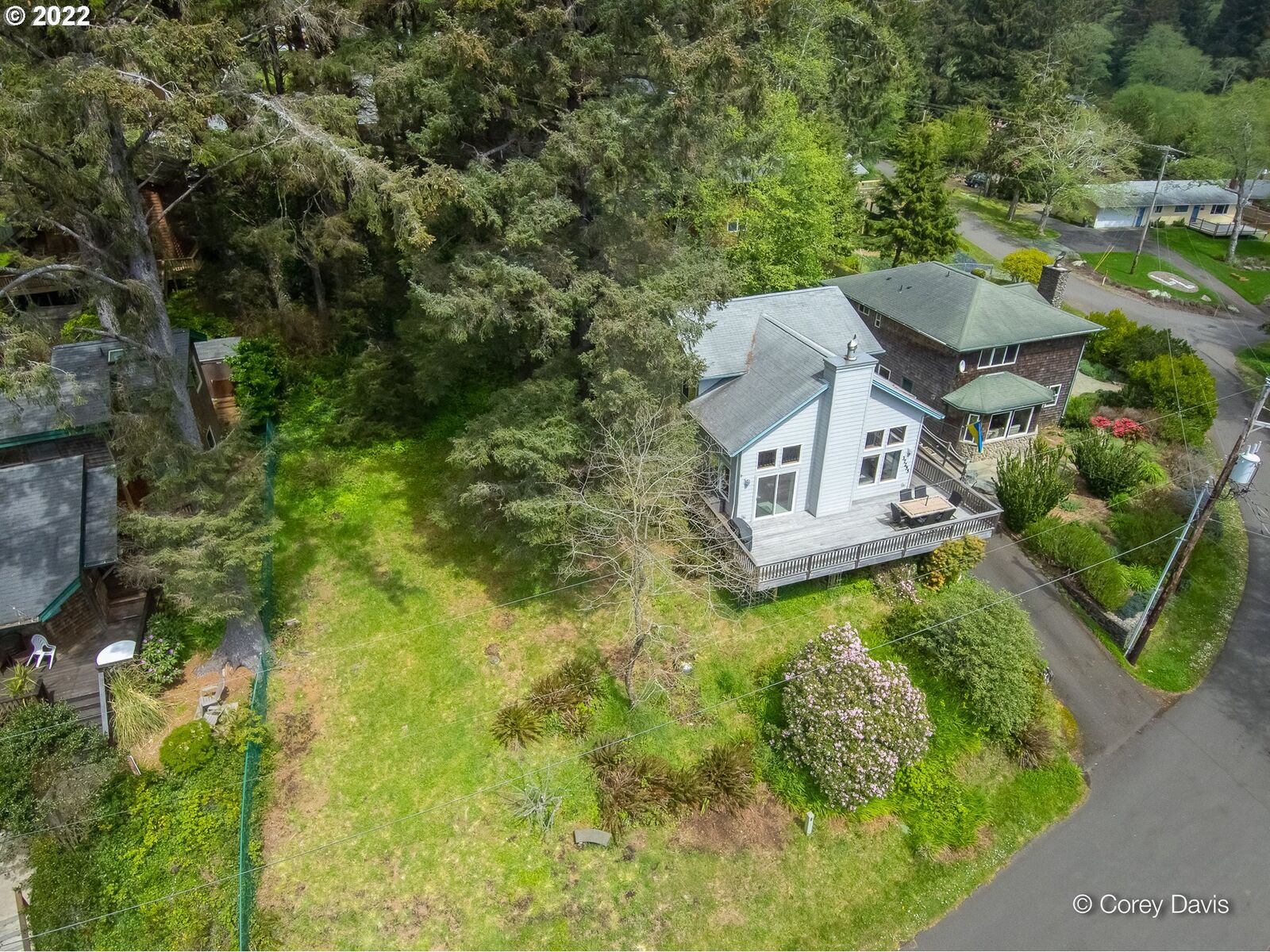 Property Photo: Second St 2801 OR 97130