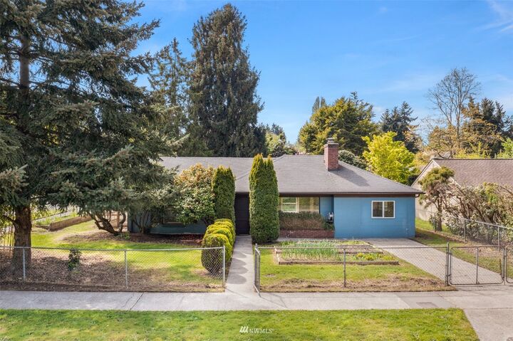 Property Photo:  10003 8th Avenue NW  WA 98177 